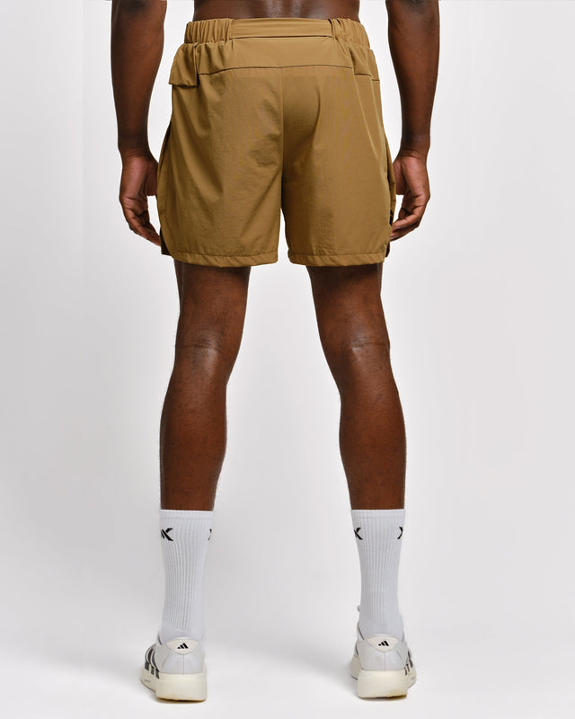 Caged Stride 2-in-1 Løbeshorts - Olivengrøn