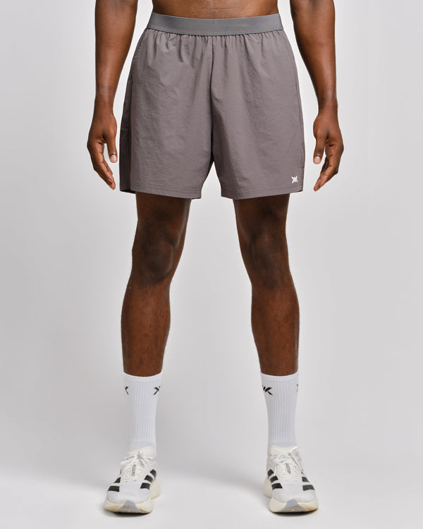 Caged Training Shorts Essential - Grå