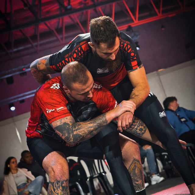 Rashguard Phantom Athletics EVO Apex manches courtes – Rouge