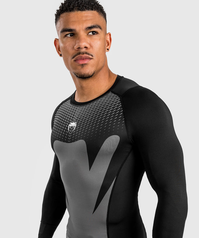 Rashguard Venum Attack – Dlouhé rukávy – Černý/Šedý